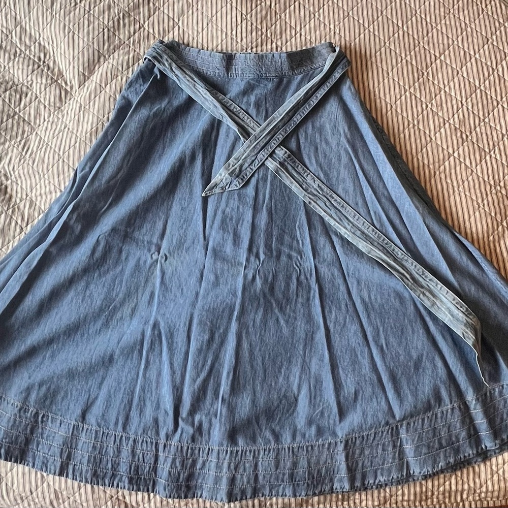 Kate Spade Mainline Chambray Midi Skirt NWT Size 10 - Picture 9 of 11